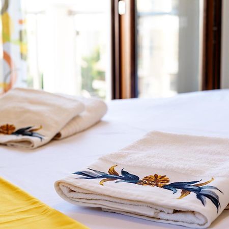 Luxury And Sunny Apartment 250 Mts From The Beach!! Peraía Exteriör bild